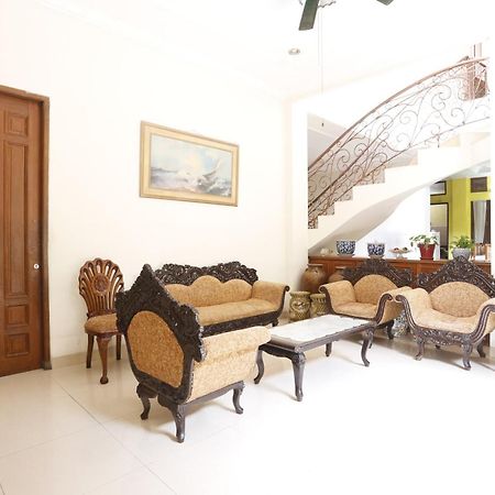 Spot On 94142 Al Fatih Residence Syariah 2 Jacarta Exterior foto