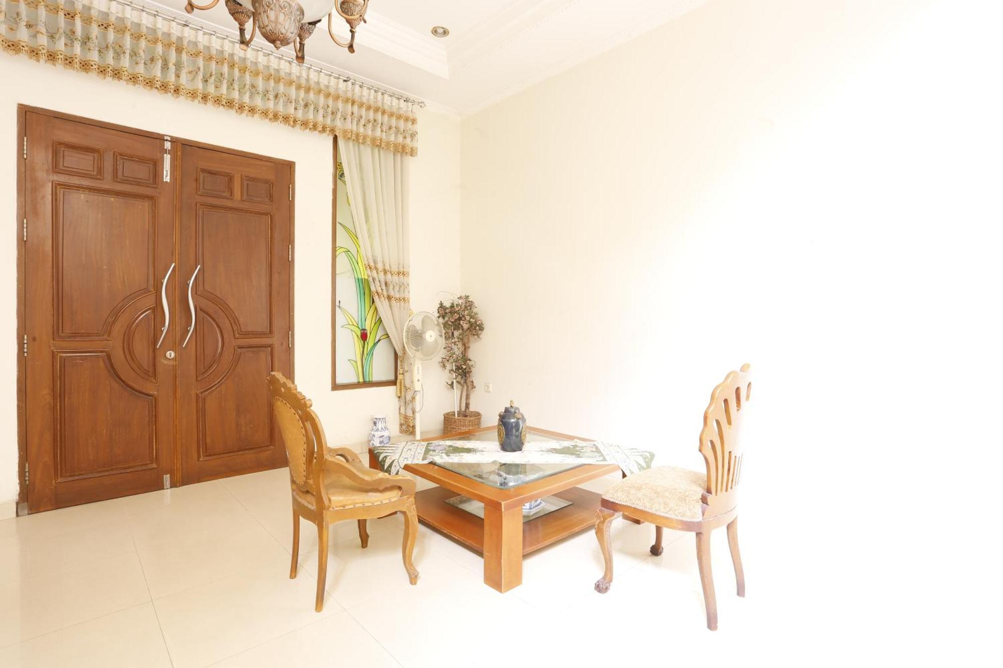 Spot On 94142 Al Fatih Residence Syariah 2 Jacarta Exterior foto
